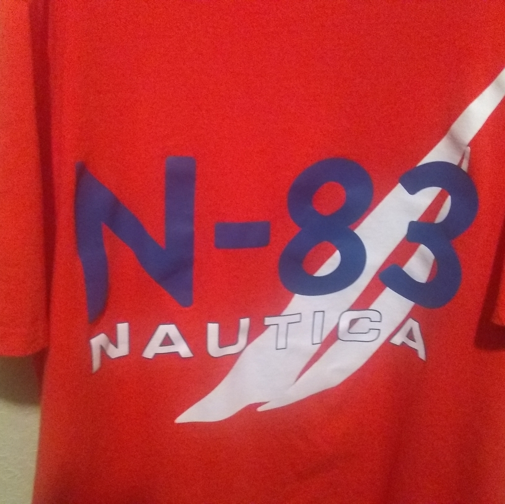 Men's Nautica shirt